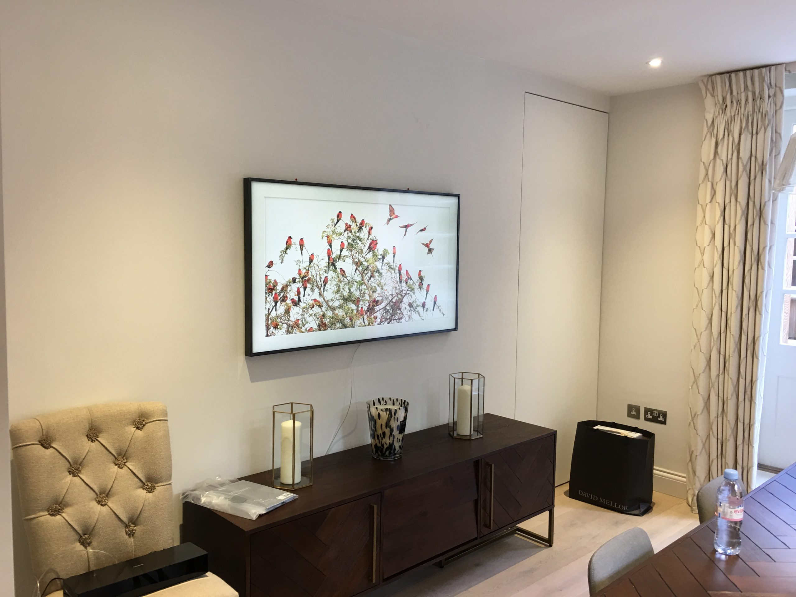 Samsung-frame-tv-wall-mounted-bournemouth-tv-installations-in-dorset