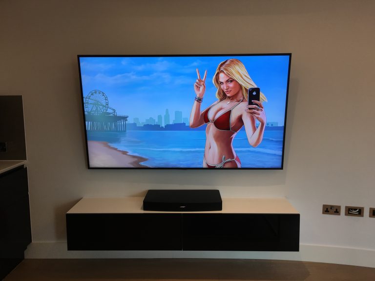 Tv-mounted-on-the-wall-bournemouth-with-unit